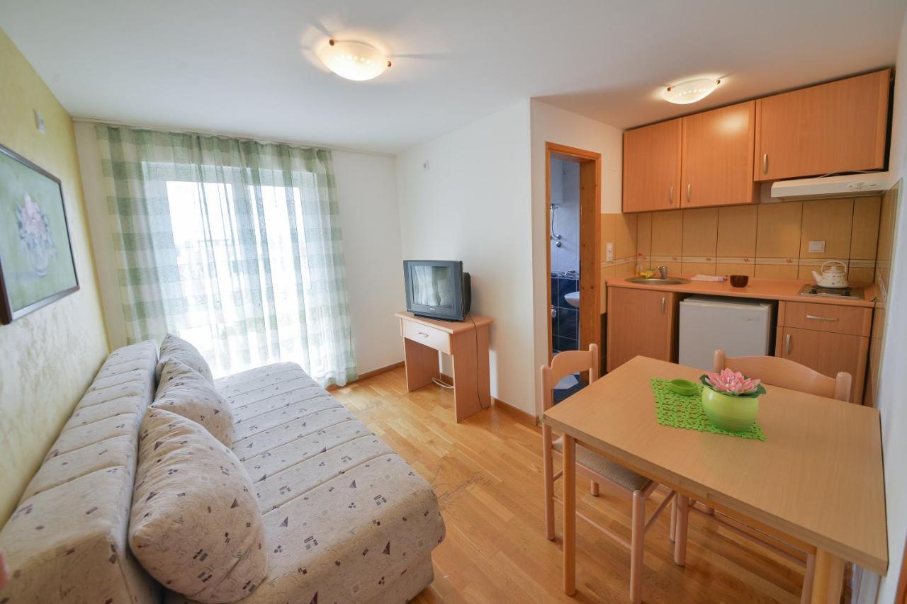 Disney Apartments Budva Extérieur photo
