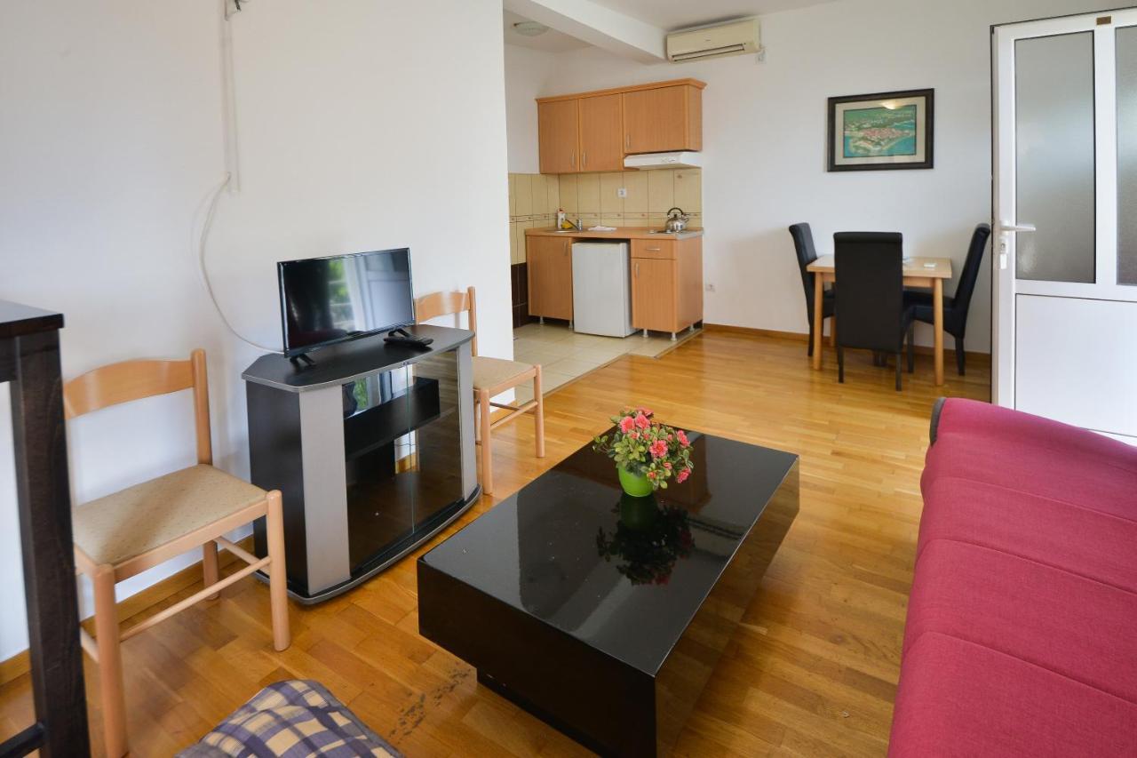 Disney Apartments Budva Extérieur photo