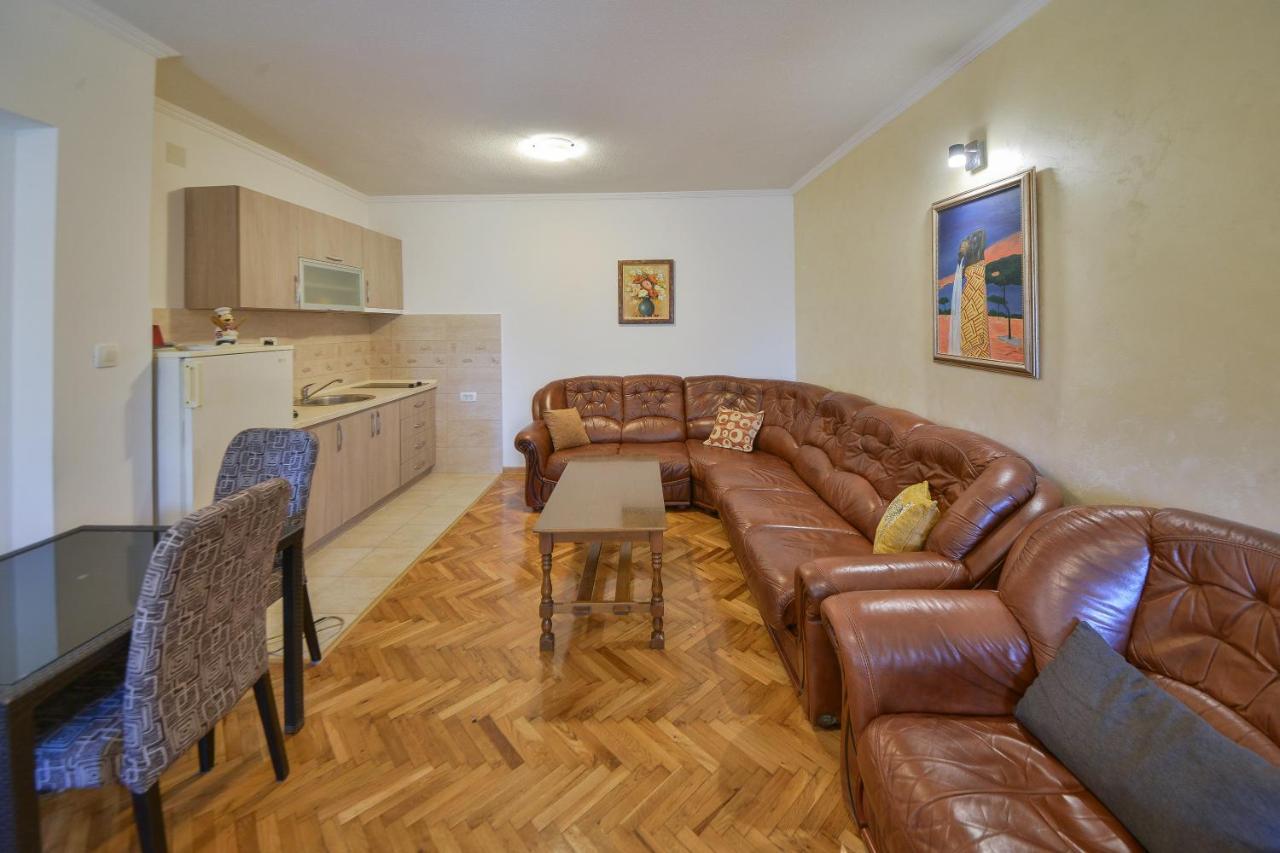 Disney Apartments Budva Extérieur photo