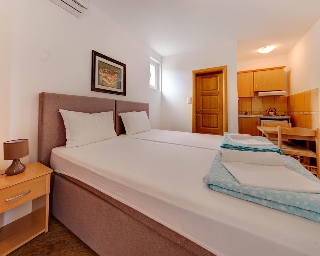 Disney Apartments Budva Extérieur photo