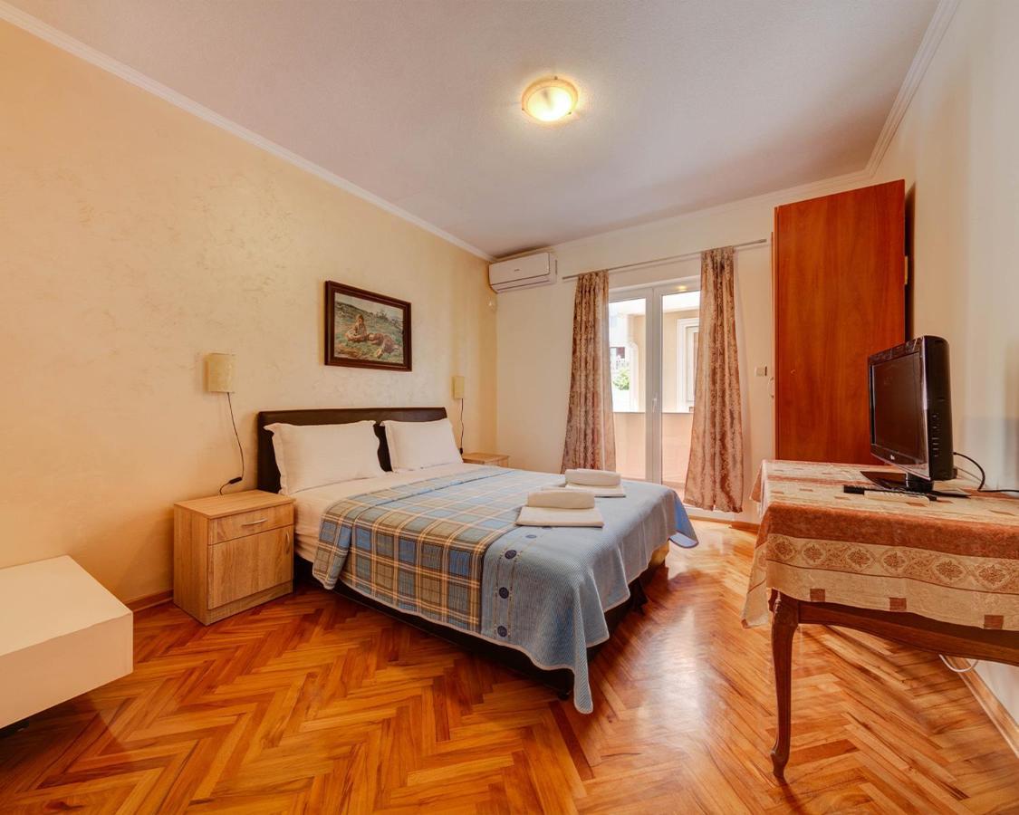 Disney Apartments Budva Extérieur photo