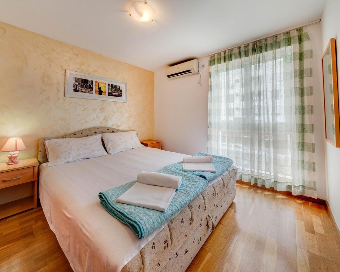Disney Apartments Budva Extérieur photo