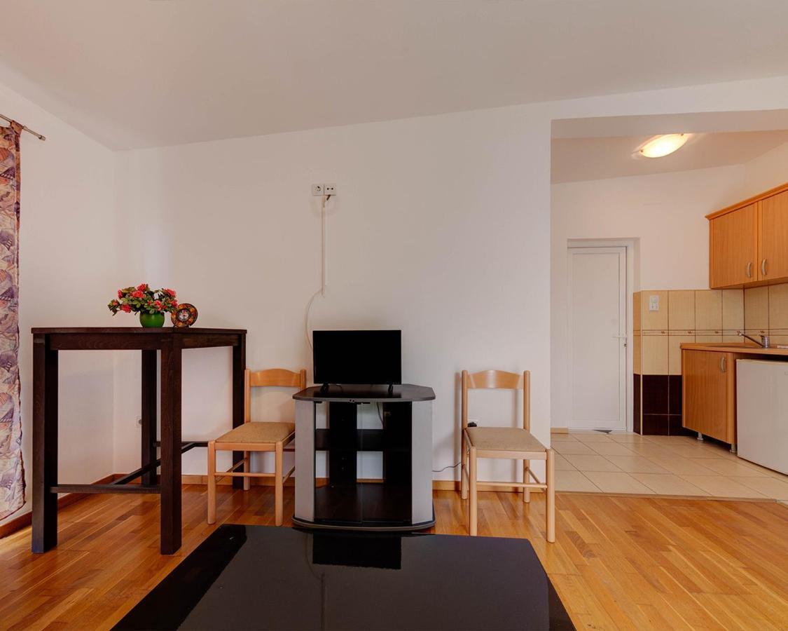 Disney Apartments Budva Extérieur photo