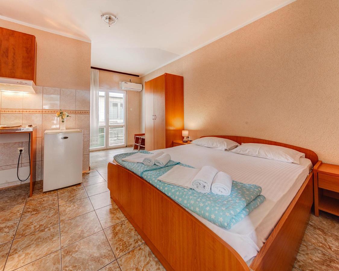 Disney Apartments Budva Extérieur photo